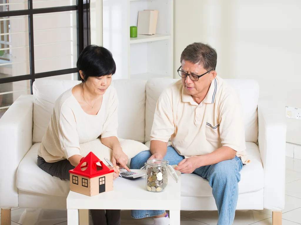 Should You Refinance Your Mortgage?