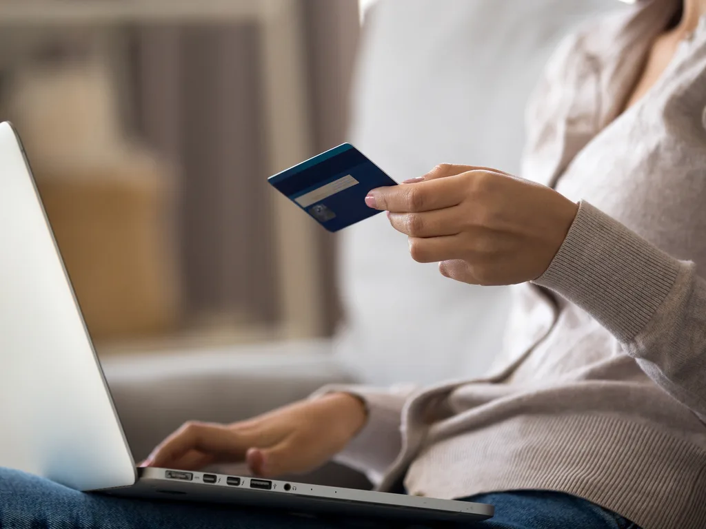 How to Avoid Bank Fees and Restrictions