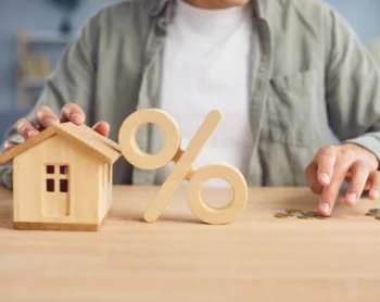 Is Now the Time to Refinance? What Experts Say About 2025 Rates